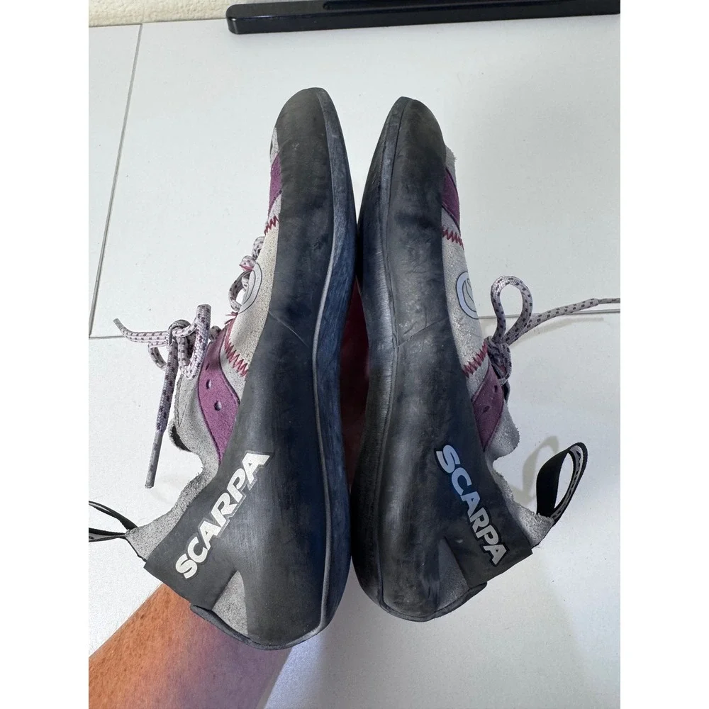 Scarpa Rock Climbing Shoes Women 8 Grey Purple Lace Up Athletic Bouldering Sport